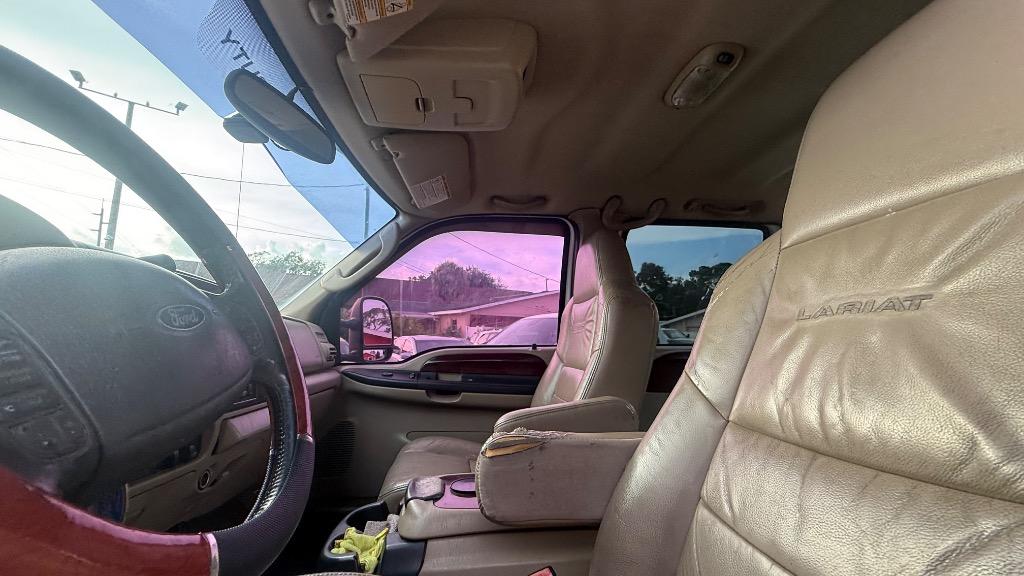 2005 Ford F350 - $8,500