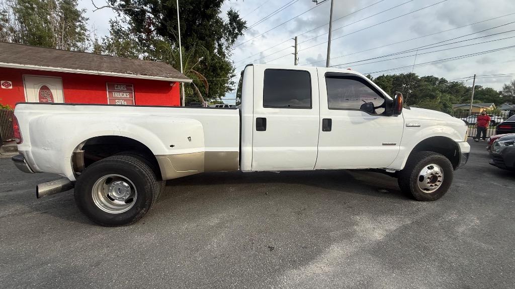 2005 Ford F350 - $8,500