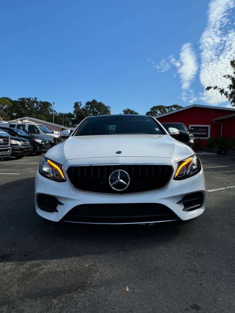 2018 Mercedes-Benz E-Class E300 photo