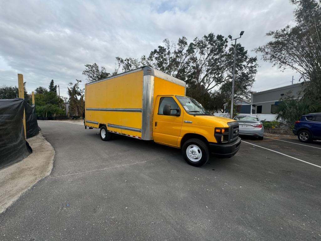 2015 Ford E-350 - $14,900