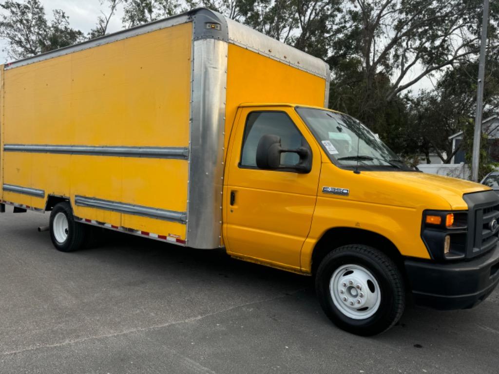 2015 Ford E-350 - $14,900