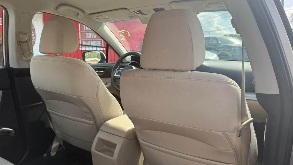 2016 Subaru Legacy - $8,300