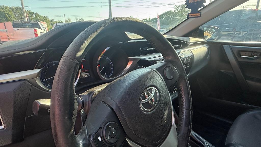 2016 Toyota Corolla - $12,900