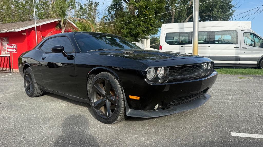 2012 Dodge Challenger - $15,900