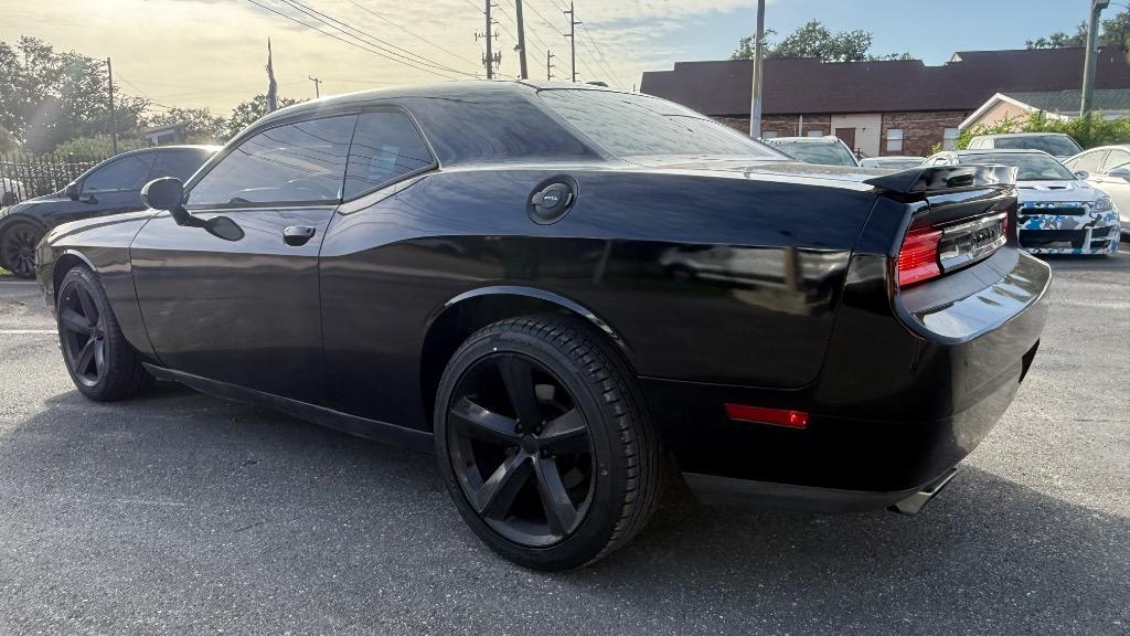 2012 Dodge Challenger - $15,900