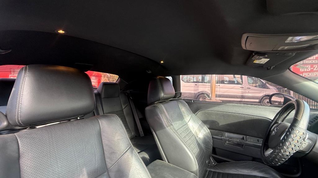 2012 Dodge Challenger - $15,900