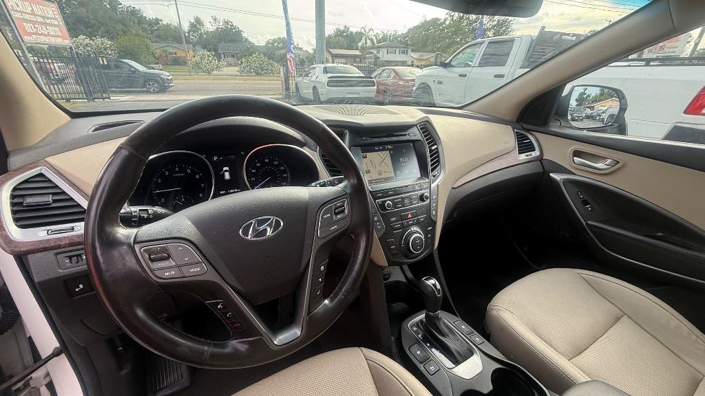 2017 Hyundai Santa Fe - $11,500