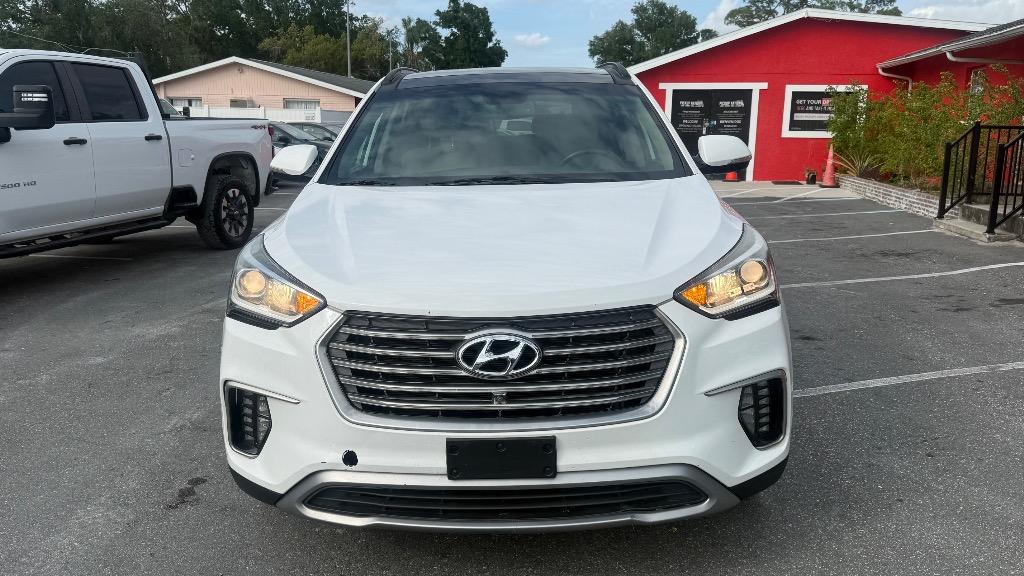 2017 Hyundai Santa Fe - $11,500