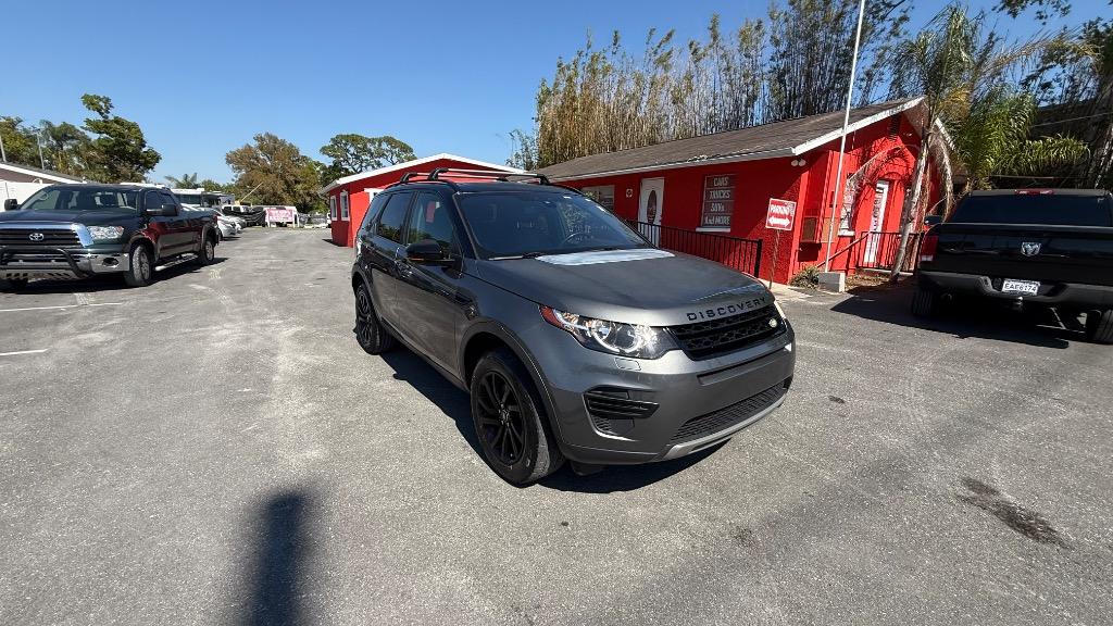 2018 Land Rover Discovery - $11,500