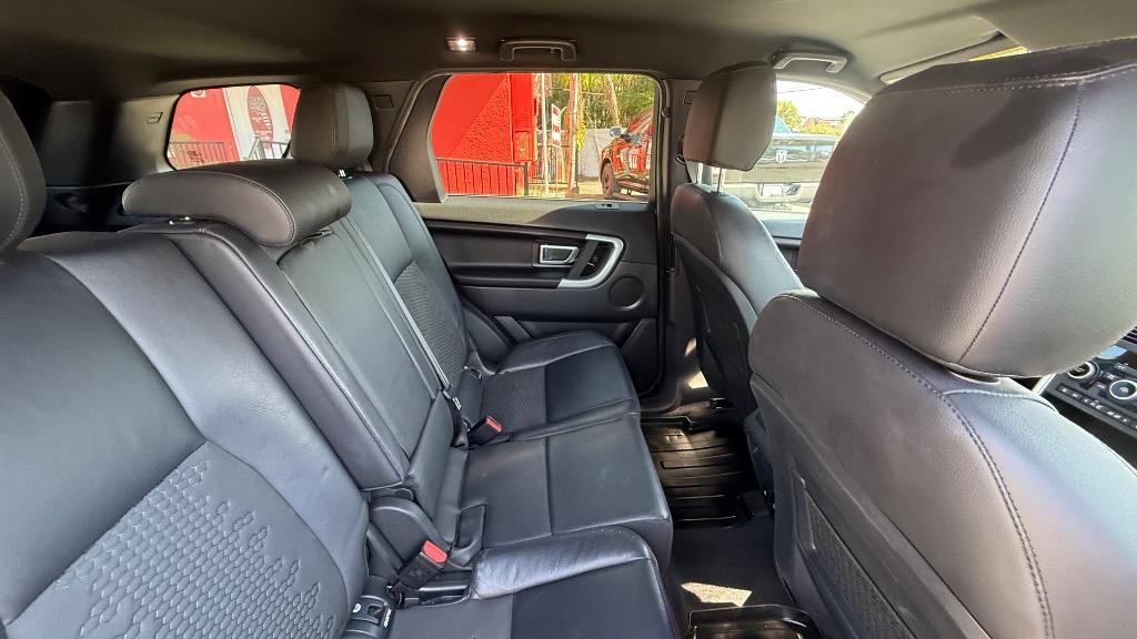2018 Land Rover Discovery - $11,500