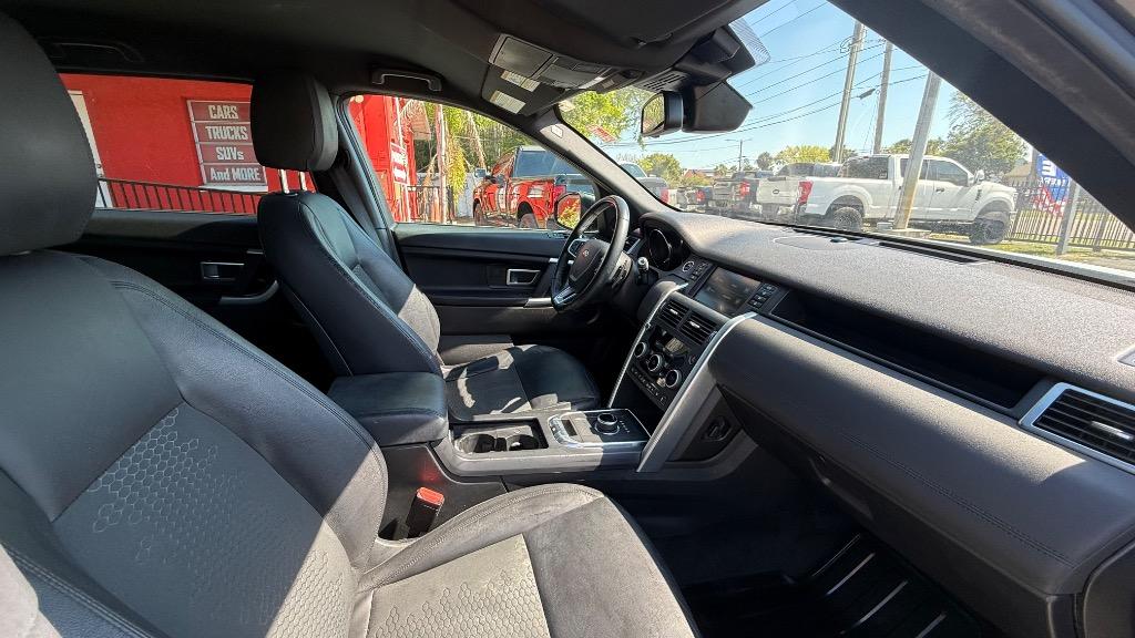 2018 Land Rover Discovery - $11,500