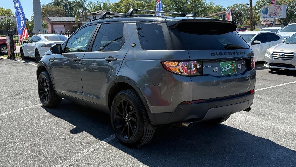 2018 Land Rover Discovery - $11,500