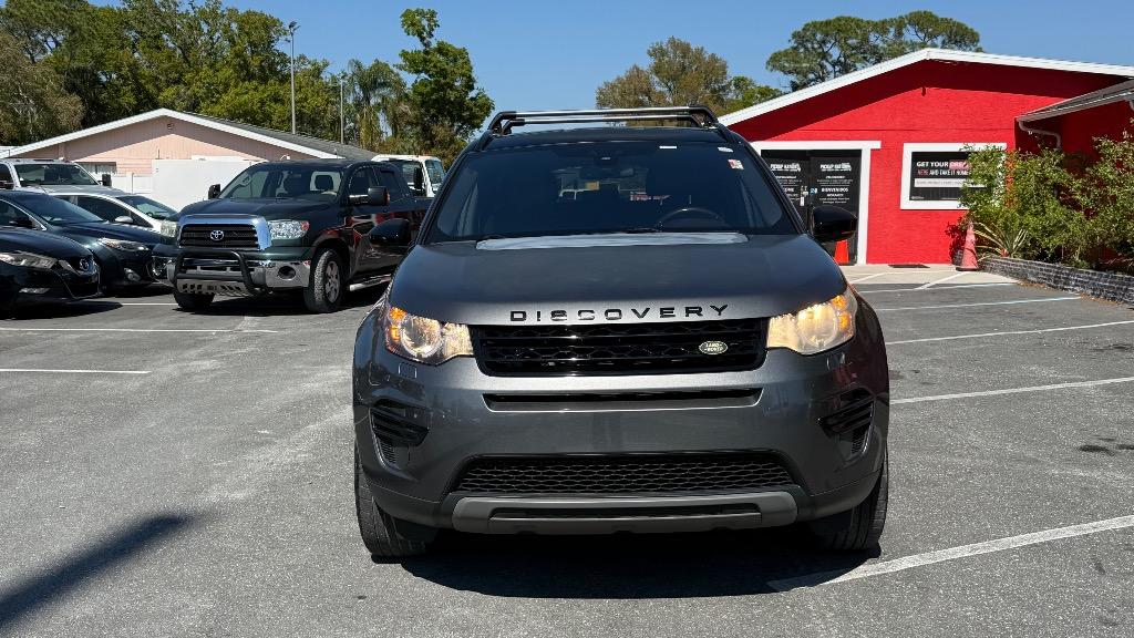 2018 Land Rover Discovery - $11,500