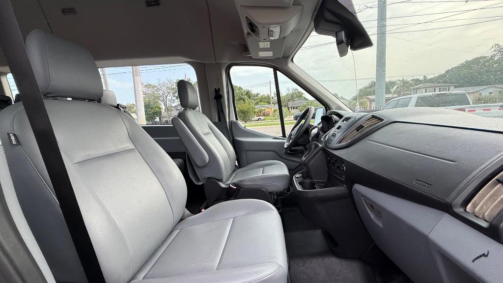 2018 Ford T350HD Vans - $41,000