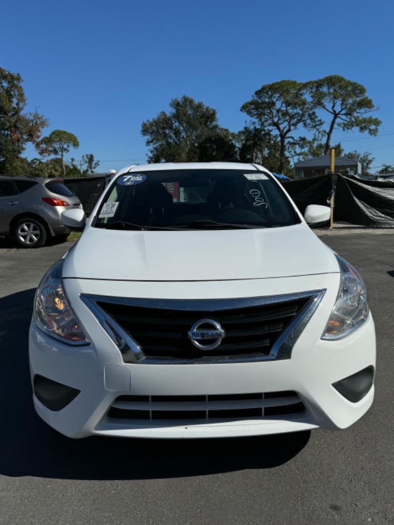 2018 Nissan Versa - $7,900