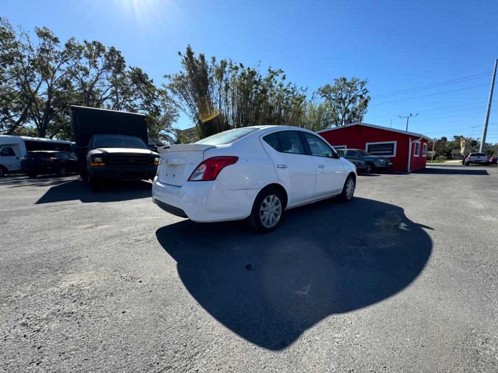 2018 Nissan Versa - $7,900