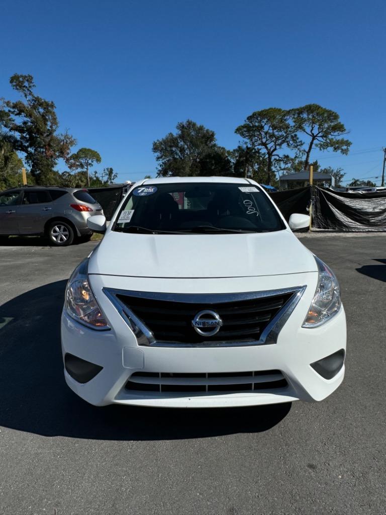 2018 Nissan Versa - $7,900
