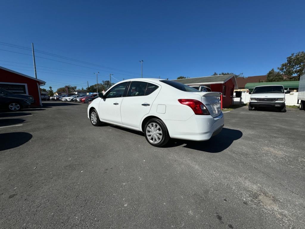 2018 Nissan Versa - $7,900