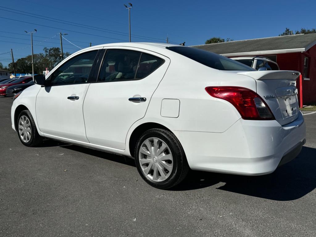2018 Nissan Versa - $7,900