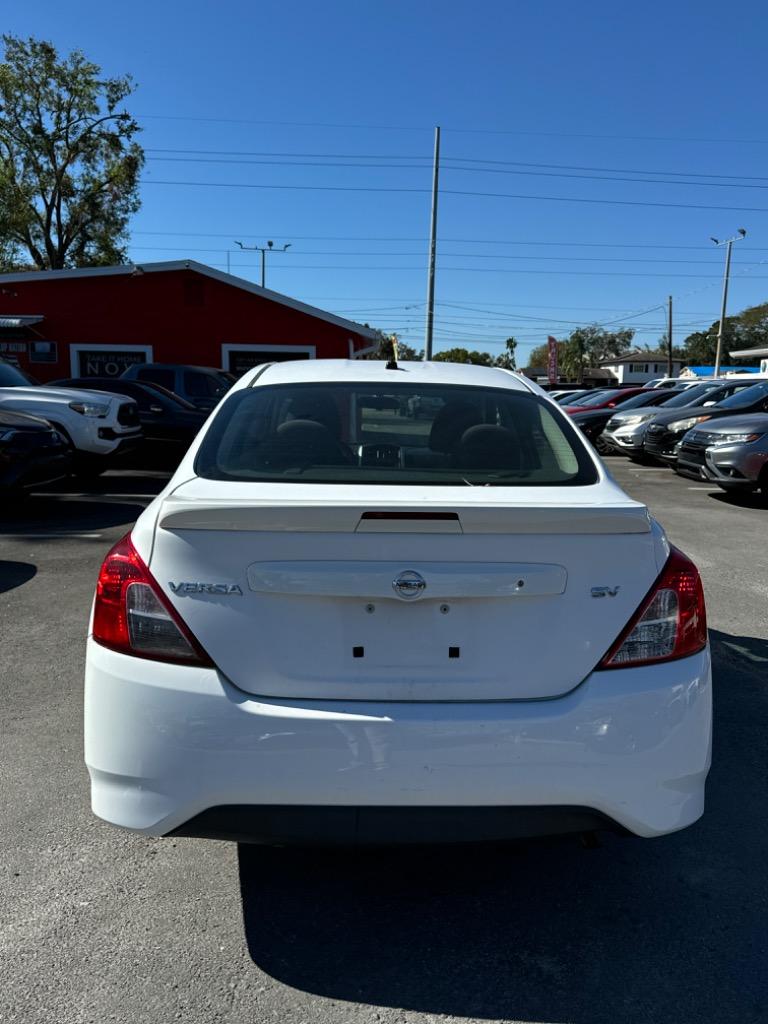 2018 Nissan Versa - $7,900