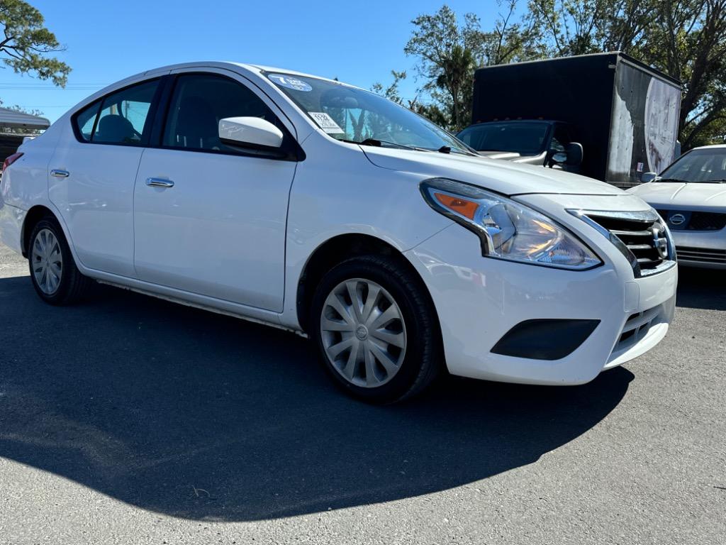 2018 Nissan Versa - $7,900