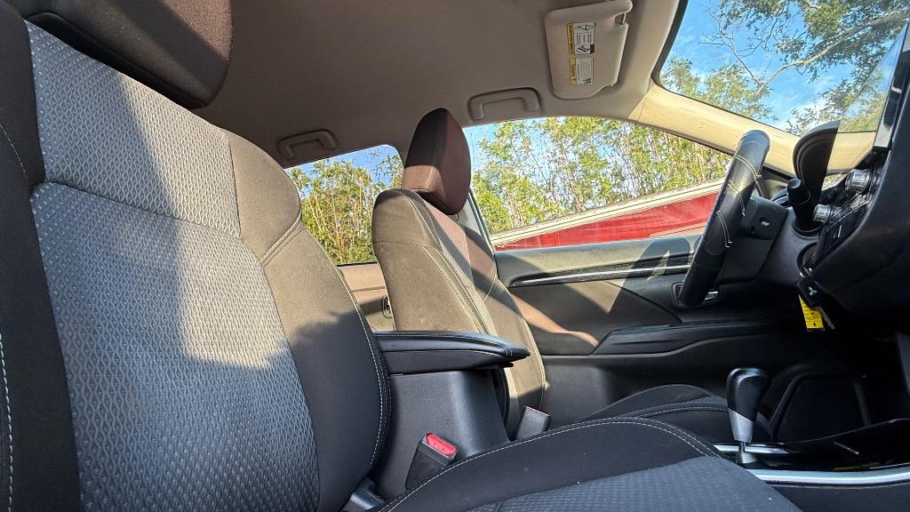 2020 Mitsubishi Outlander - $10,900