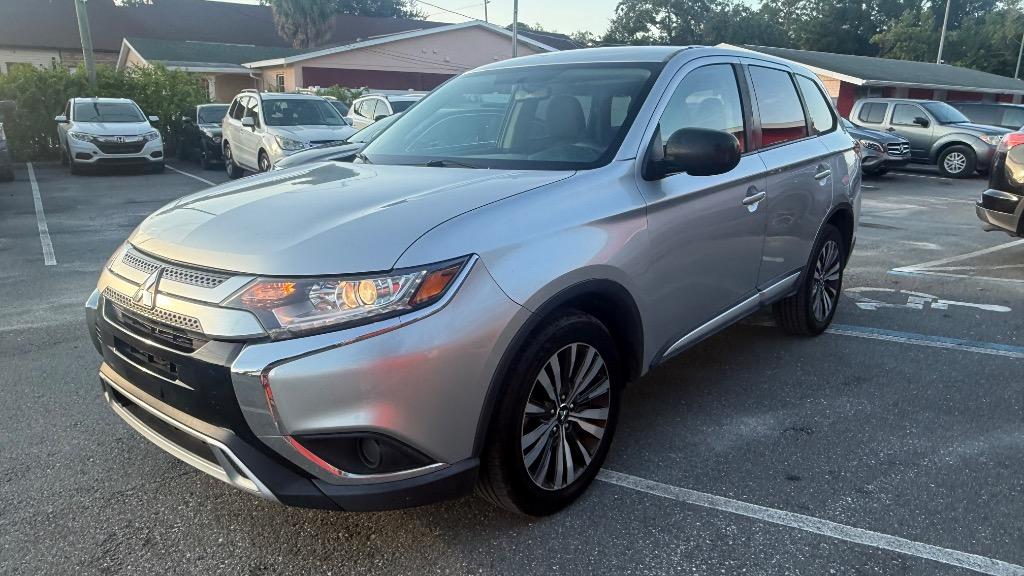 2020 Mitsubishi Outlander - $10,900