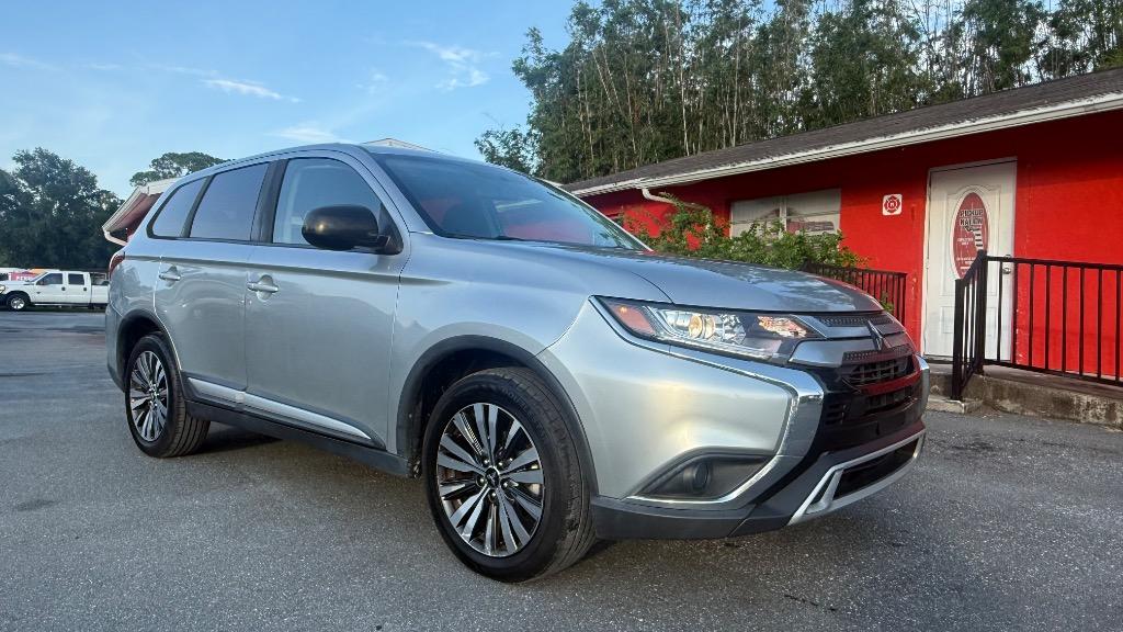 2020 Mitsubishi Outlander - $10,900