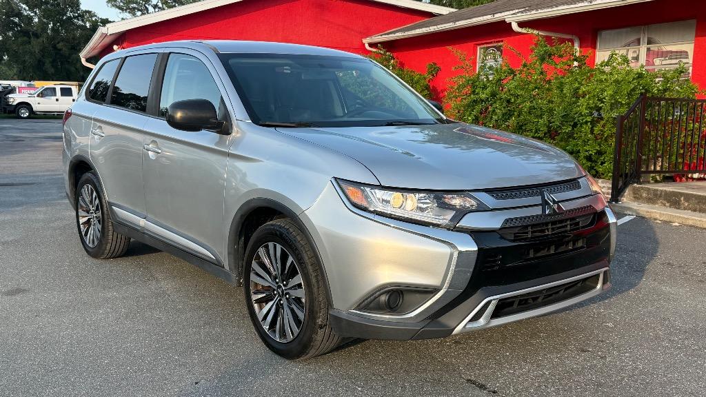 2020 Mitsubishi Outlander - $10,900