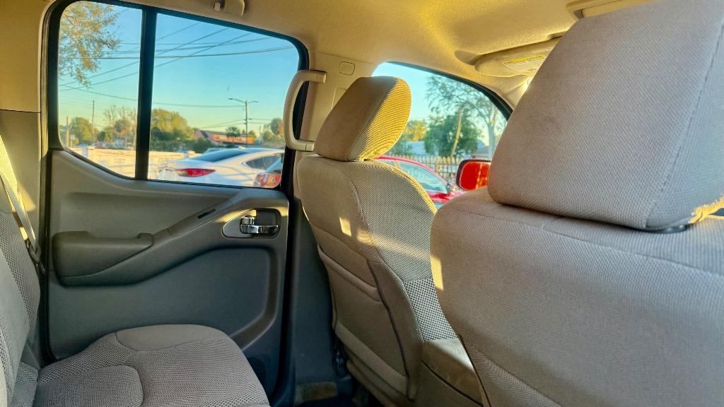 2018 Nissan Frontier - $12,900