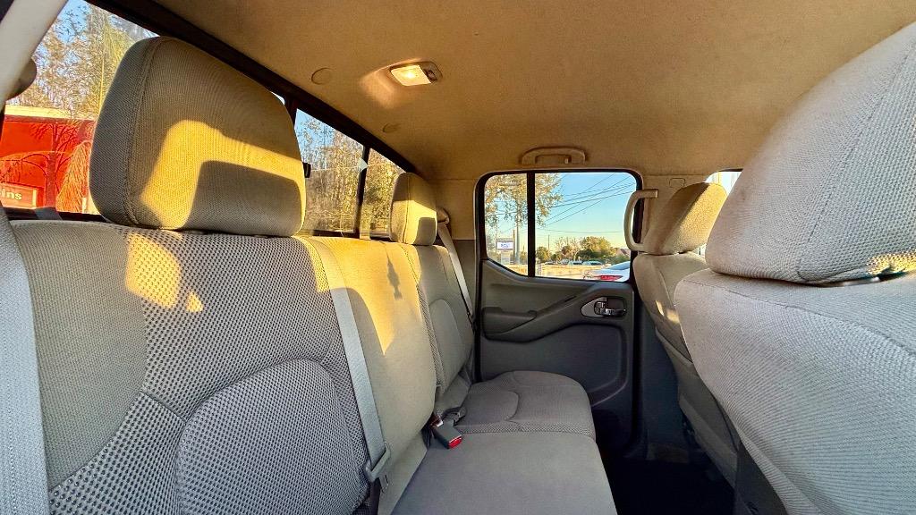 2018 Nissan Frontier - $12,900