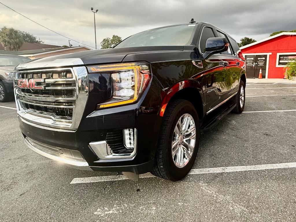 2023 Gmc Yukon SLT photo 8