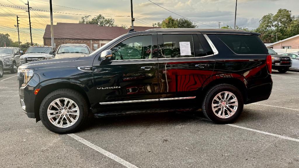 2023 Gmc Yukon SLT photo 9