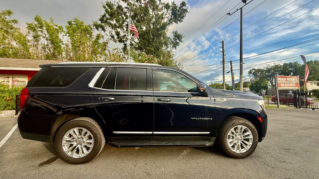 2023 Gmc Yukon SLT photo 13