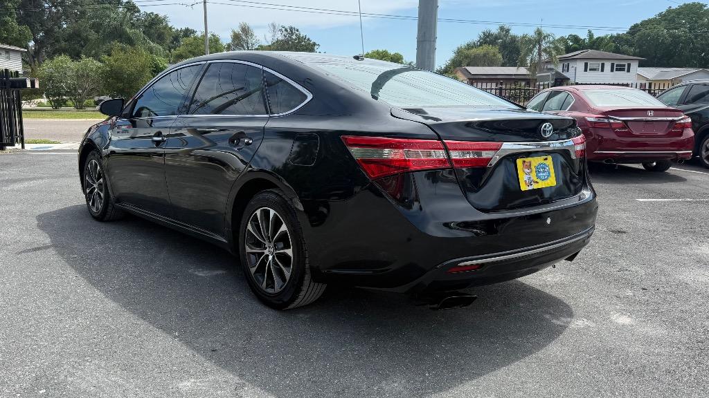 2016 Toyota Avalon - $13,500