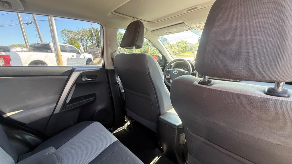 2014 Toyota RAV4 - $15,500