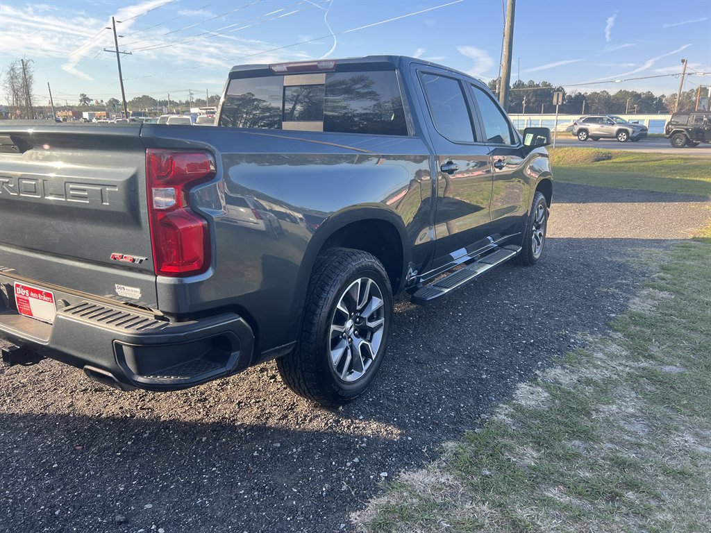 2021 Chevrolet Silverado 1500 RST photo