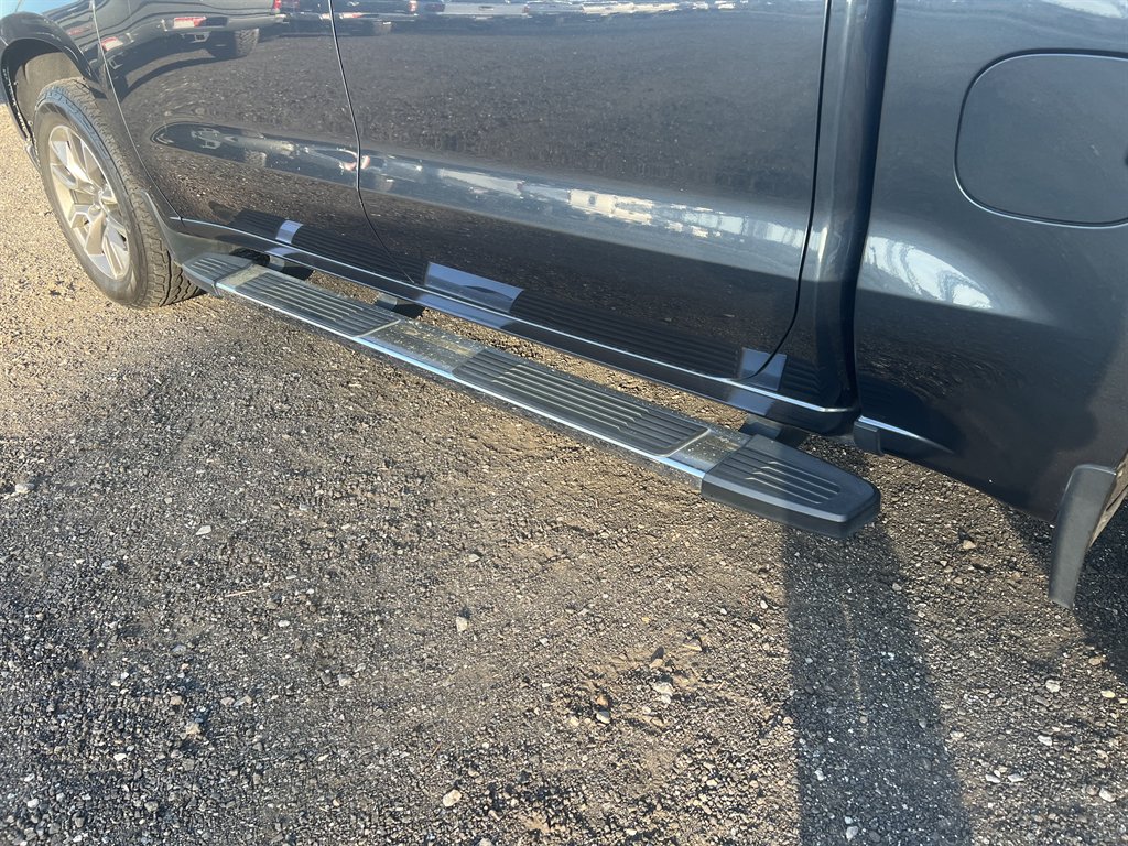 2021 Chevrolet Silverado 1500 RST photo