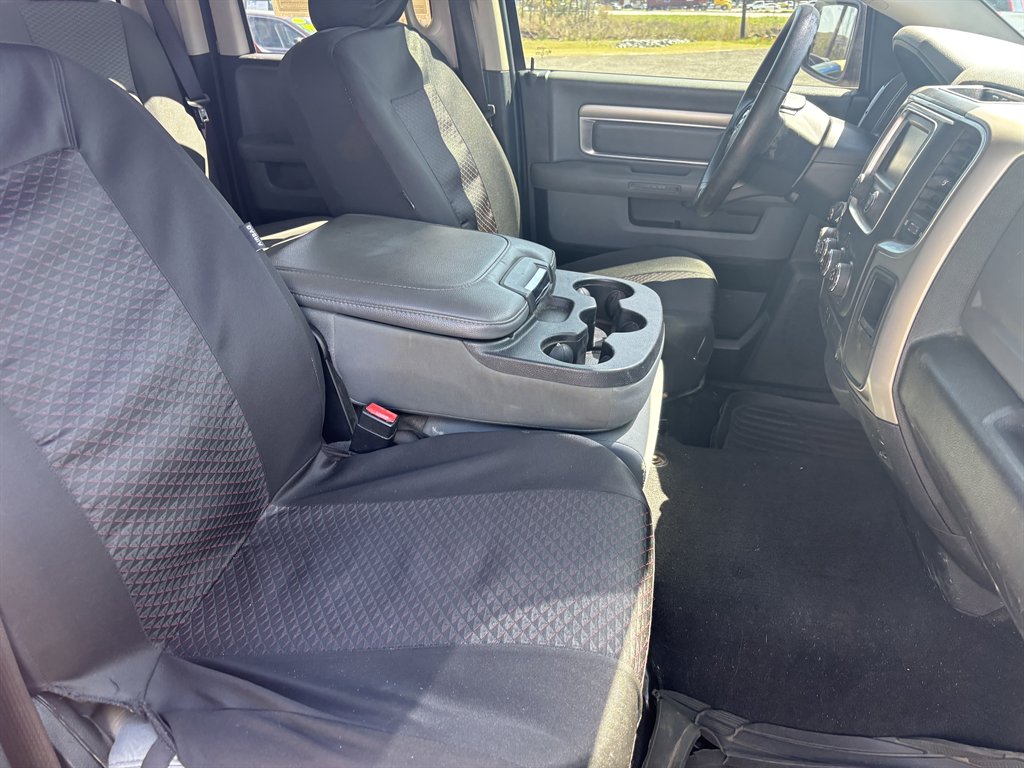 2017 RAM 1500 SLT photo