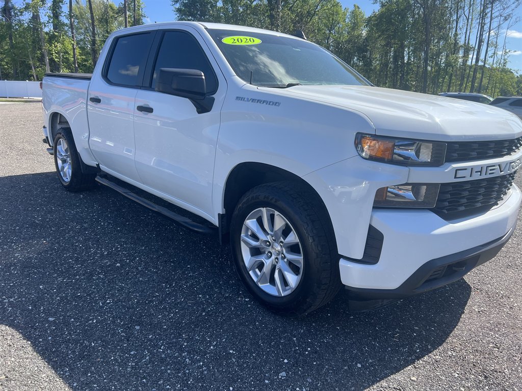2020 Chevrolet Silverado 1500 Custom photo