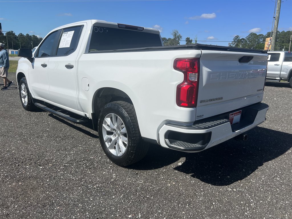 2020 Chevrolet Silverado 1500 Custom photo