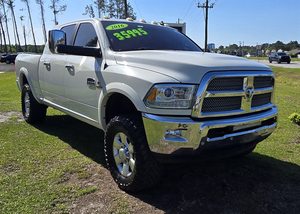 2016 RAM 2500 Laramie Longhorn photo