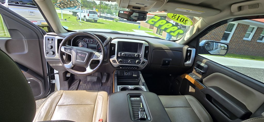 2018 GMC Sierra 1500 SLT photo
