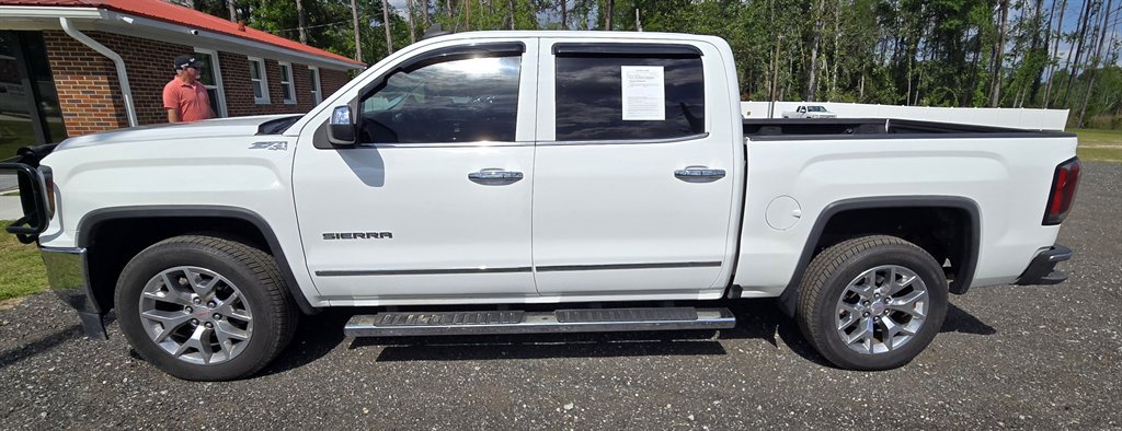 2018 GMC Sierra 1500 SLT photo