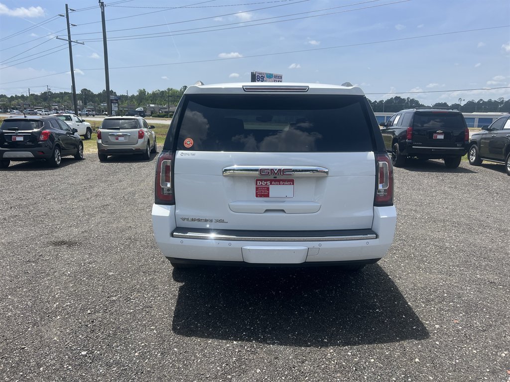 2019 GMC Yukon XL 1500 Denali photo