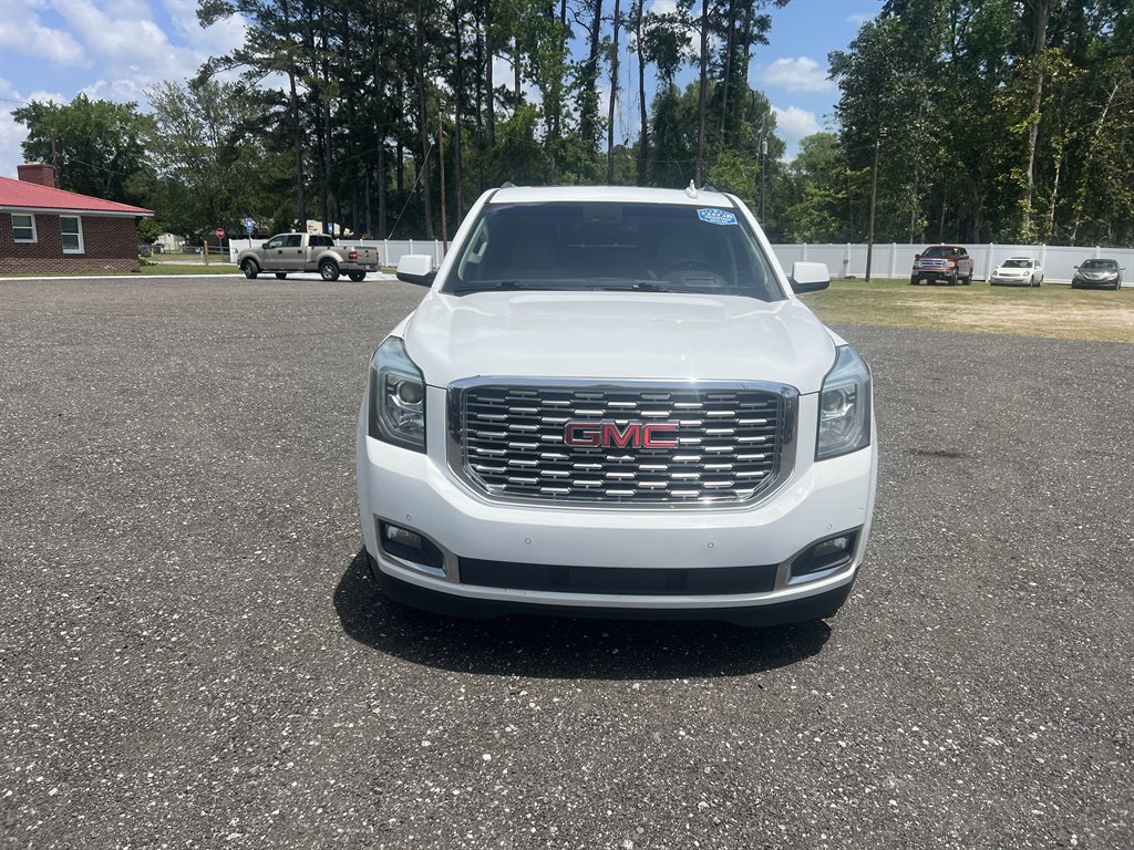 2019 GMC Yukon XL 1500 Denali photo
