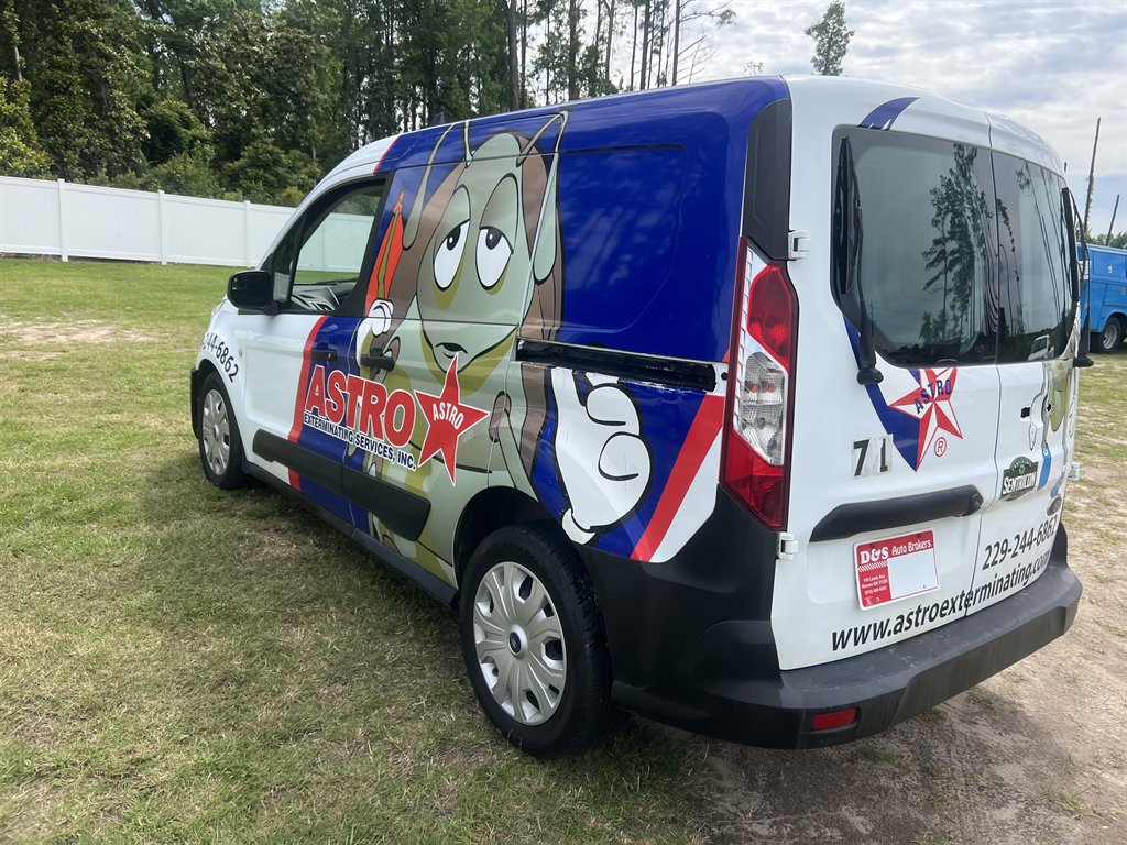 View vehicle photo 7
