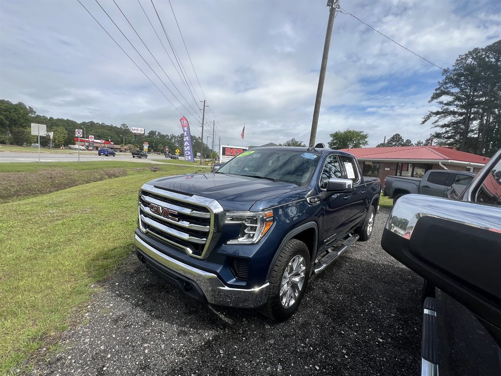 View vehicle photo 2