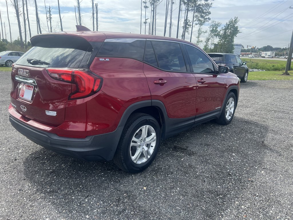 View vehicle photo 5