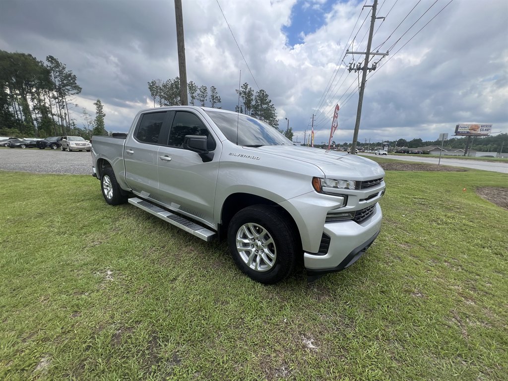 2021 Chevrolet Silverado 1500 - $21,995